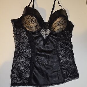 Elegant Black Lace Bustier